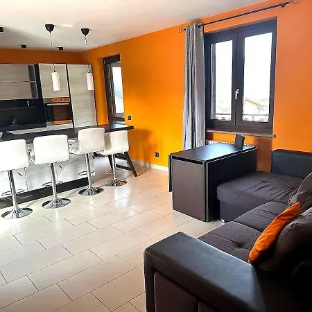 Chez Seresin Pila 60mq Zona Bbq Garage Per Moto Sci Bici E Netflix * Aosta