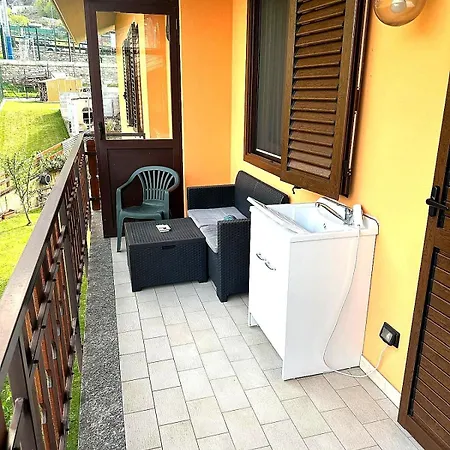 Chez Seresin Pila 60mq Zona Bbq Garage Per Moto Sci Bici E Netflix *